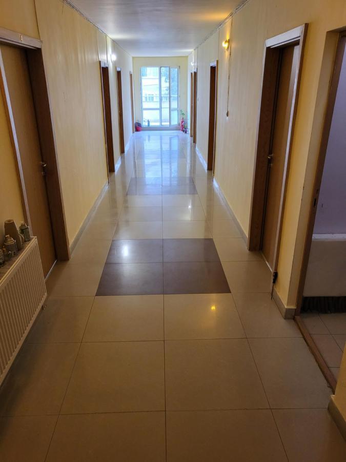 Апартаменты Apartamenti Ivaia Варна Экстерьер фото